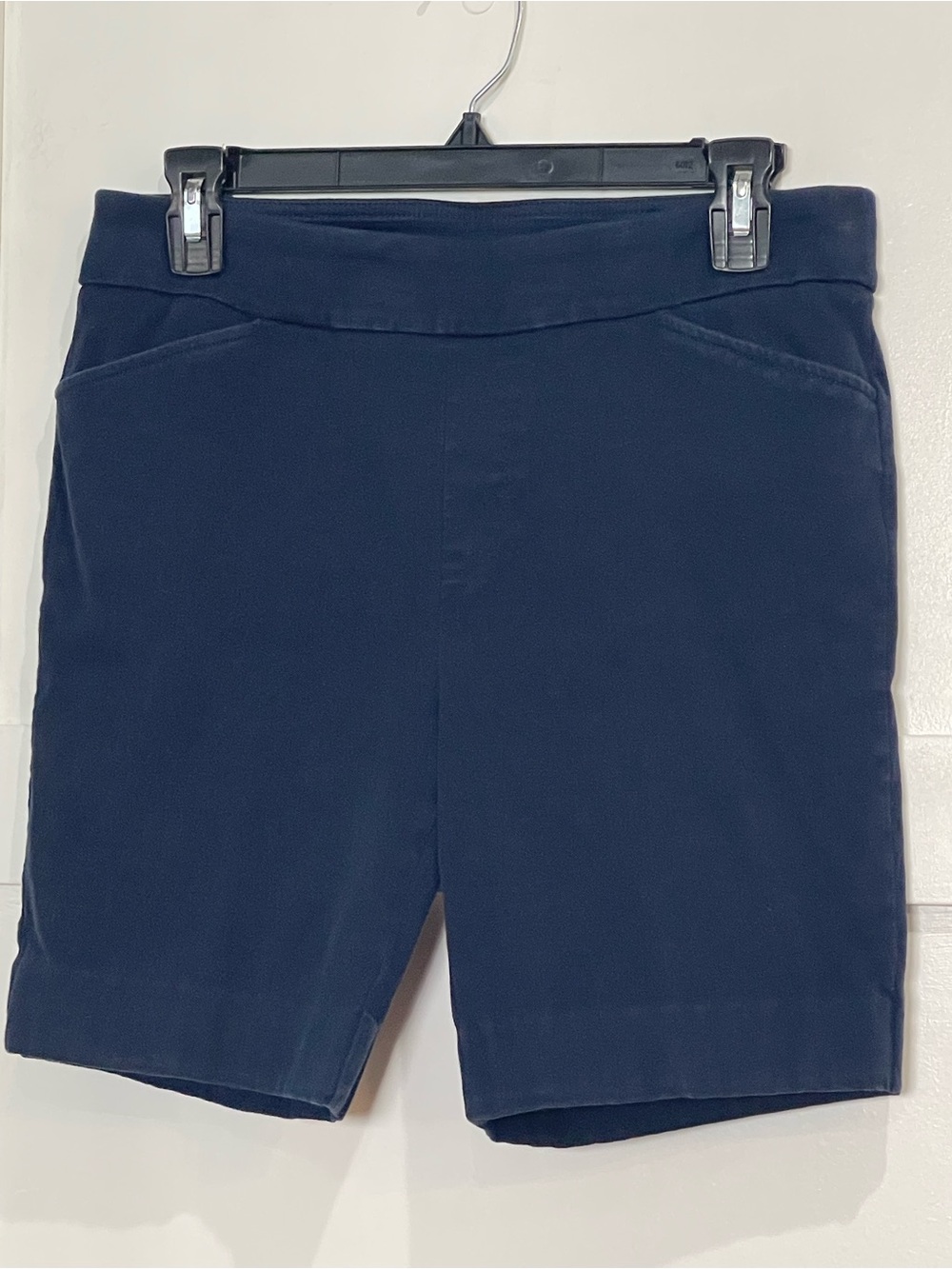 Time and Tru Navy High-Rise Stretch Bike Shorts